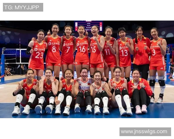 杭州排球队在世界锦标赛中的灵活性展现与战术分析 杭州排球队在世界锦标赛中的灵活性展现与战术分析