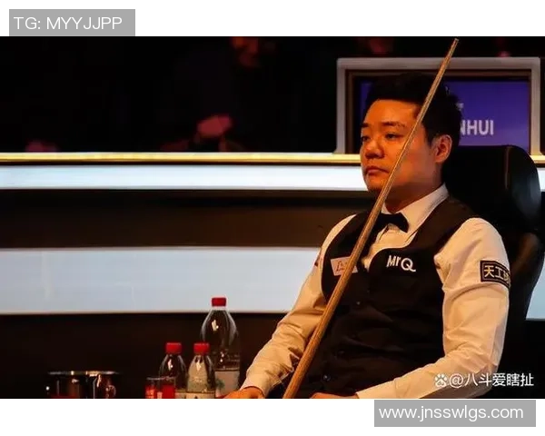 杭州足球队在大师赛中的默契配合与战术执行分析