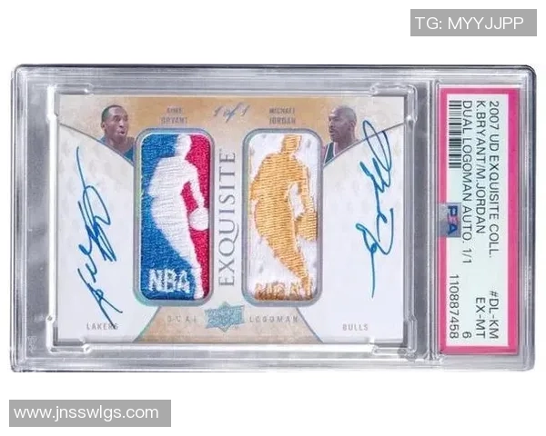 足球场上的名字传奇那些能亲手签名的明星球员们 足球场上的名字传奇那些能亲手签名的明星球员们